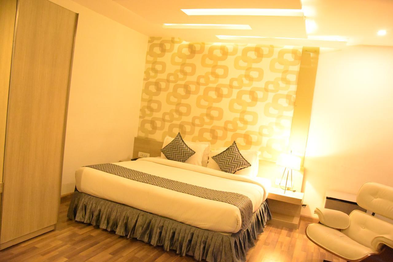 Hotel Poppys Tower Coimbatore Esterno foto